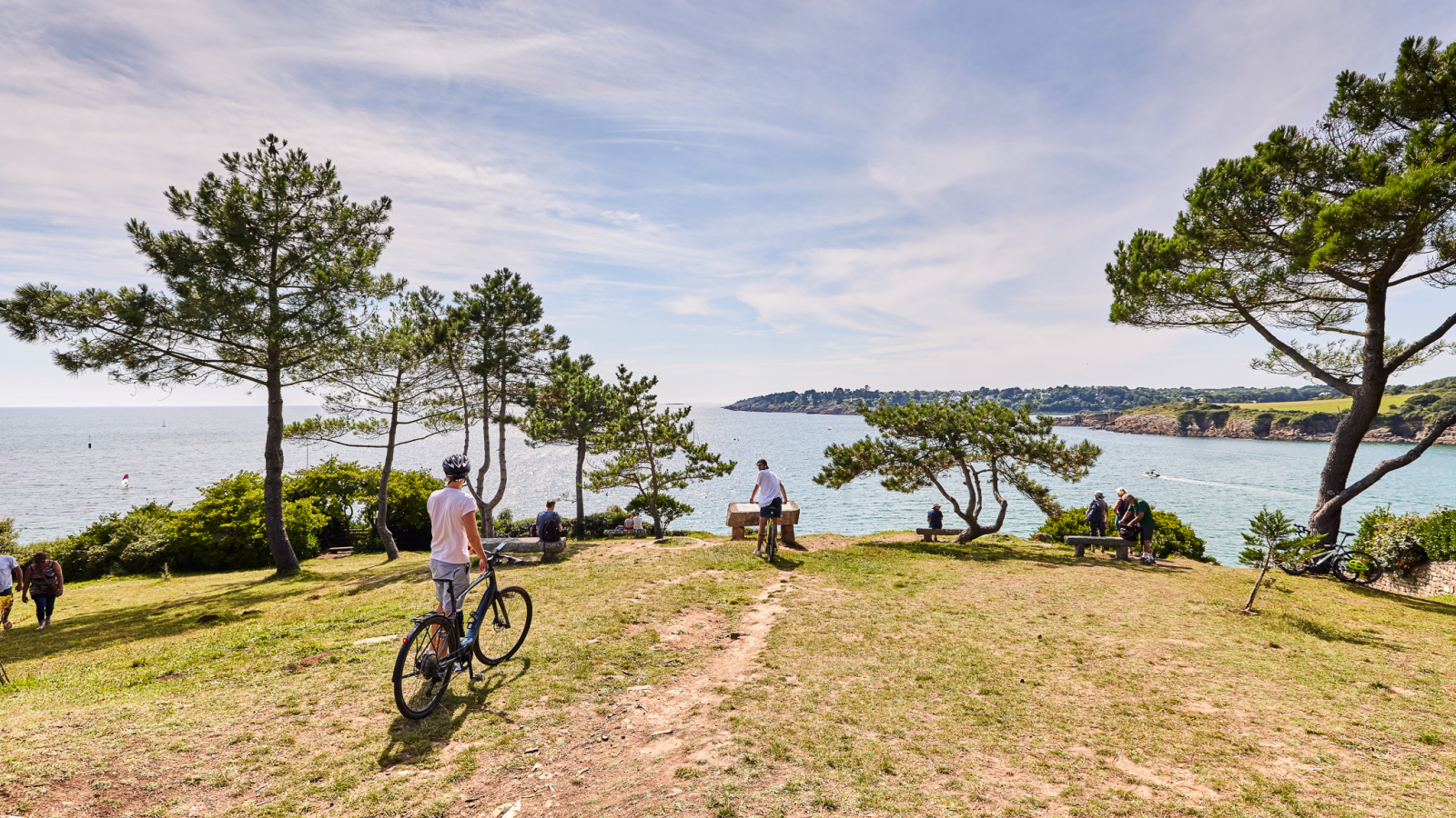 Une semaine sportive au Pays de Quimperlé. La pointe de Kerfany à vélo.