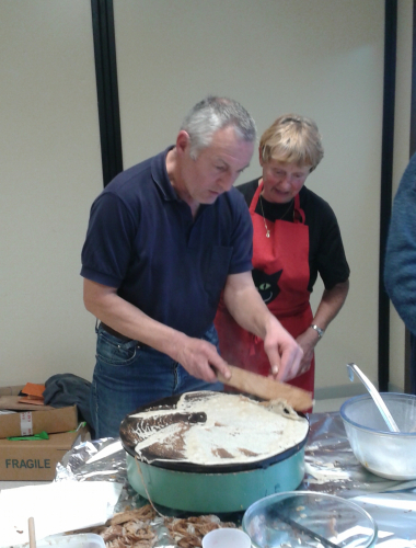 Apprendre à faire des crêpes avec Lagadenn - Moëlan-sur-Mer Le 18 janv 2025